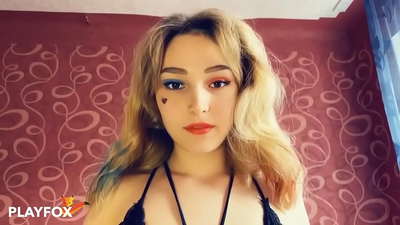 Sehrli virtual haqiqat ko'zoynaklari menga Harley Quinn bilan jinsiy aloqa qilish imkonini berdi